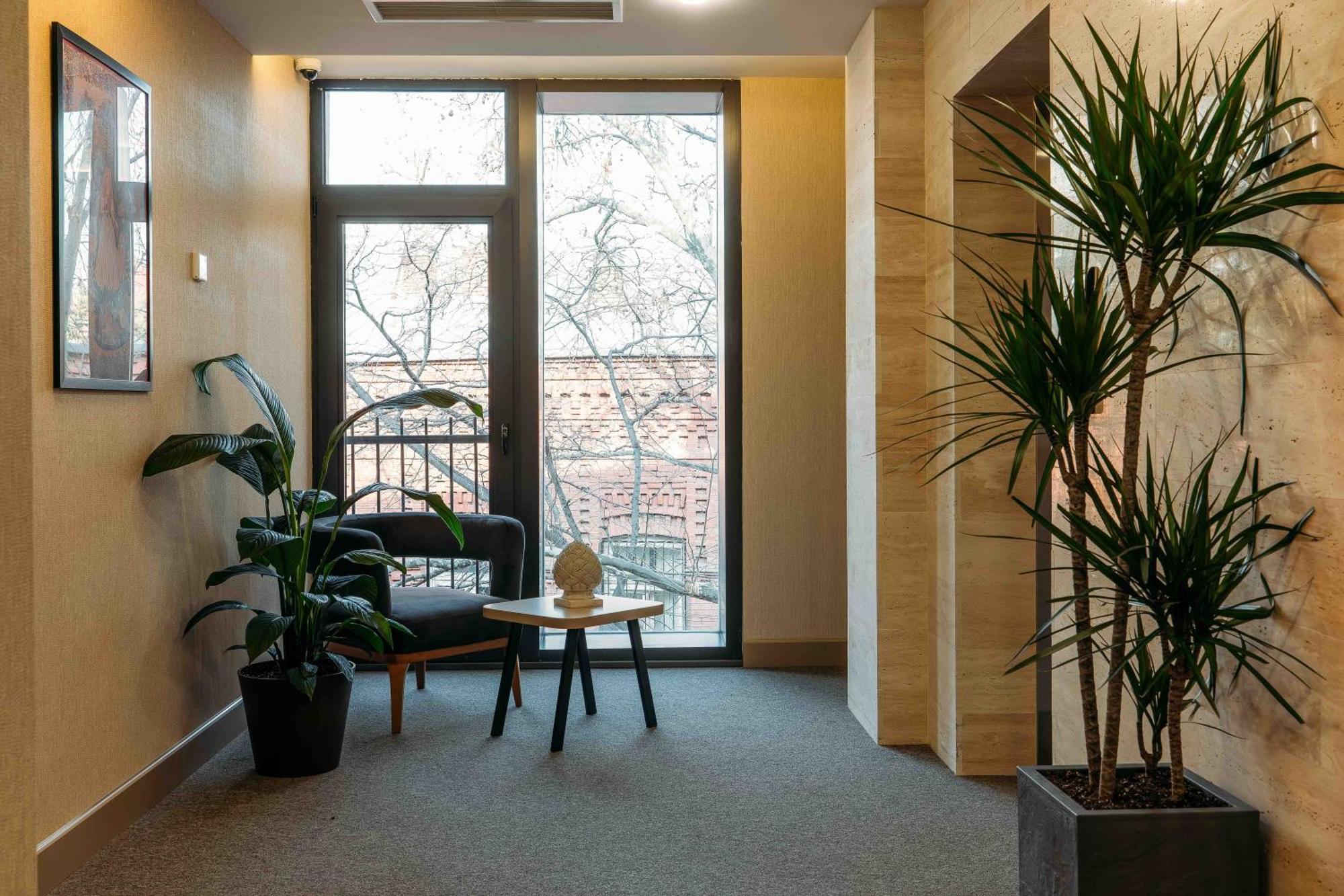 Hotel Monday By Dnt Group Τυφλίδα Εξωτερικό φωτογραφία