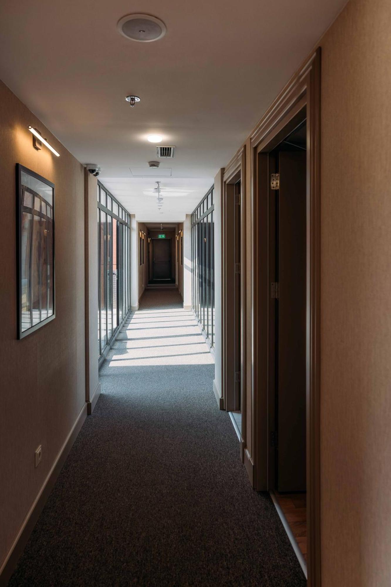 Hotel Monday By Dnt Group Τυφλίδα Εξωτερικό φωτογραφία