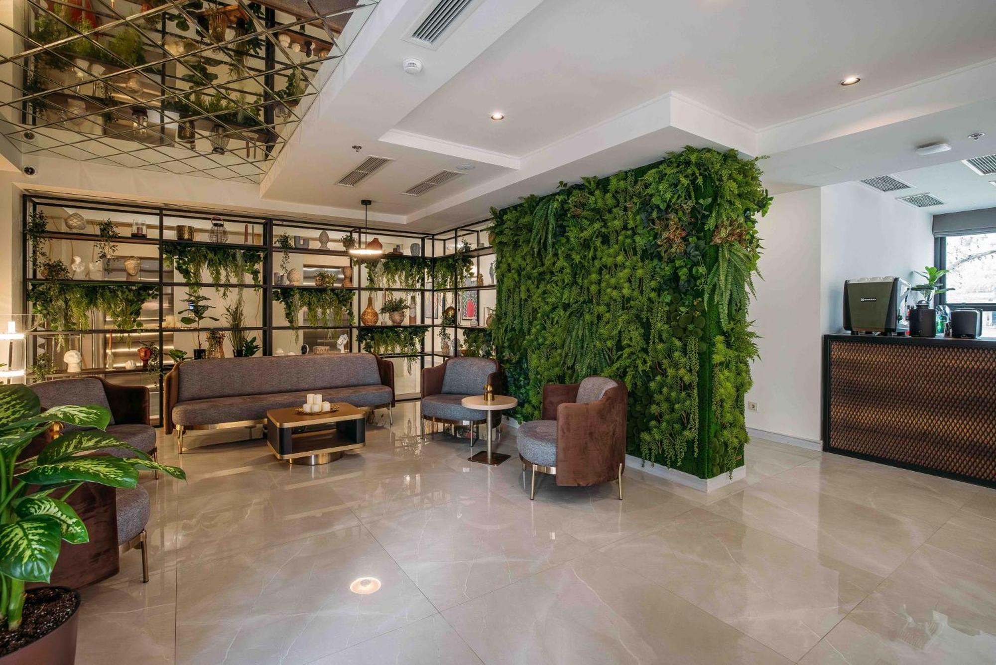 Hotel Monday By Dnt Group Τυφλίδα Εξωτερικό φωτογραφία