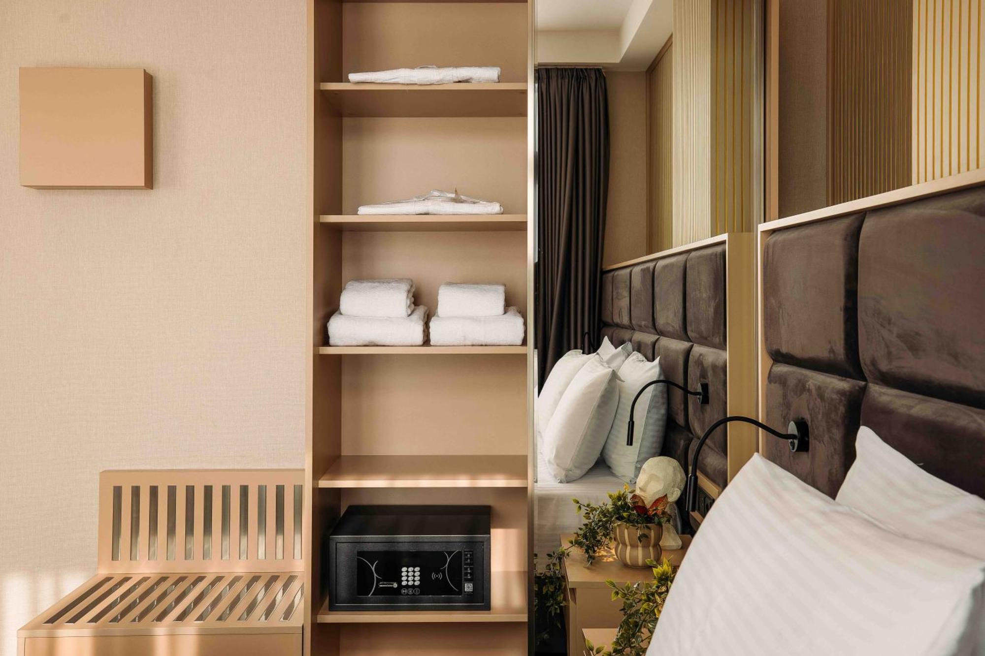Hotel Monday By Dnt Group Τυφλίδα Εξωτερικό φωτογραφία